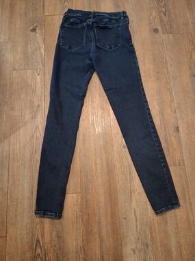 Ann Taylor Women's Skinny Jeans in Dark Blue Wash